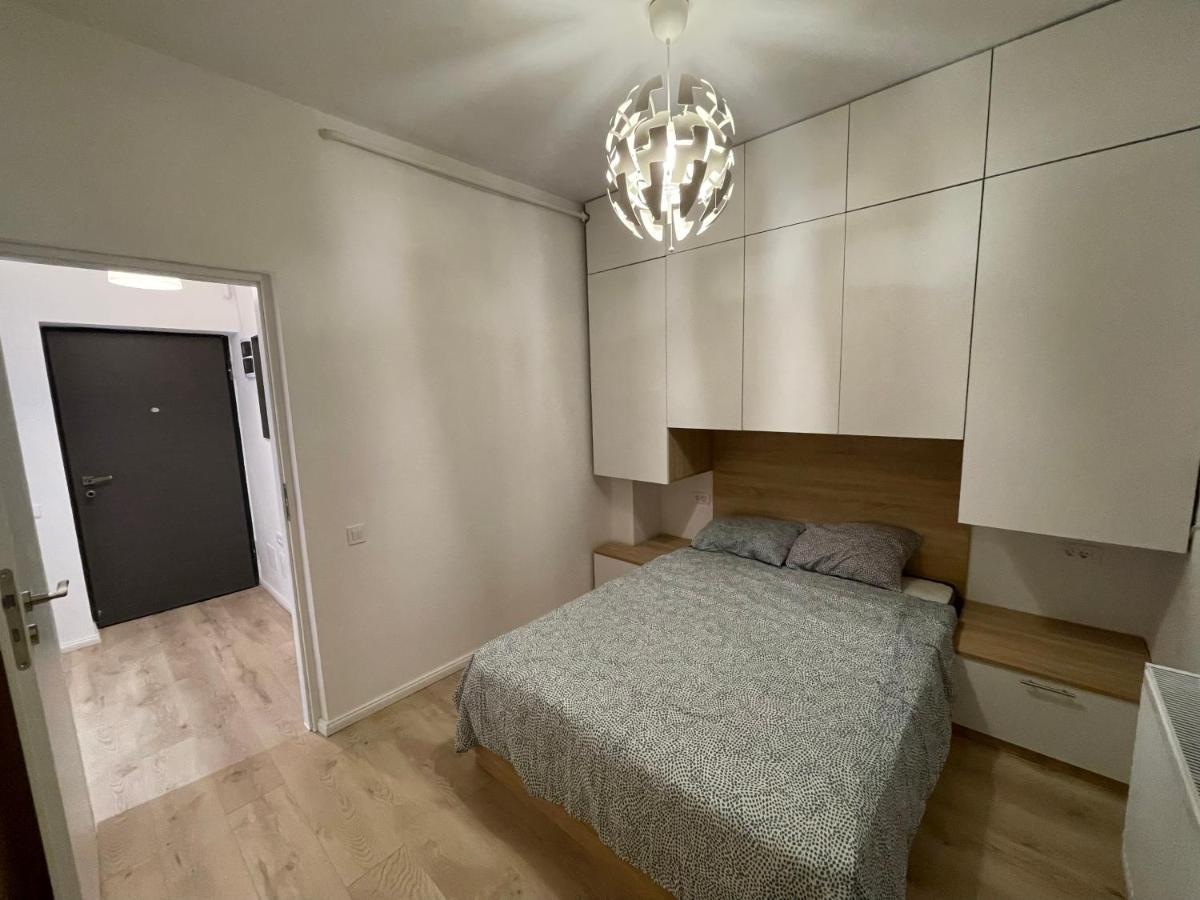 Relax Luxury Apartment Palace Bukarest Exteriör bild